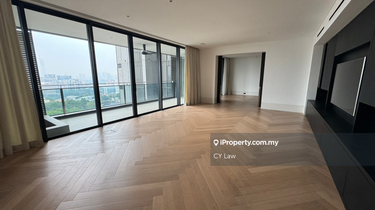 Very nice and big Aira unit in Damansara Heights 1