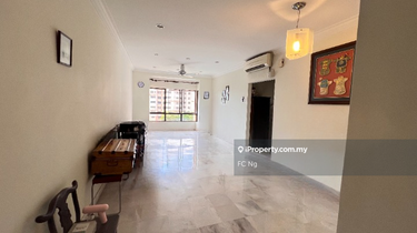 Non bumi, Strata, 2 carparks, renovated, pool & landscape garden view 1