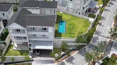 Premium new bungalow with pool in mont kiara for rent 1