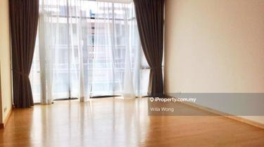 Gallery Uthant Condo Below Market Value For Sale 1