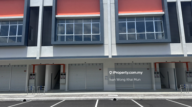 Bandar puncak alam  1