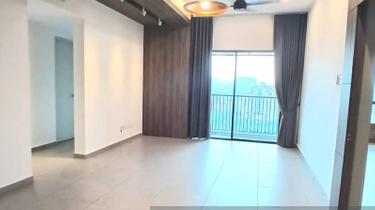 Freehold Fully Renovated Premium ID, move-in ready Strategic Location! 1