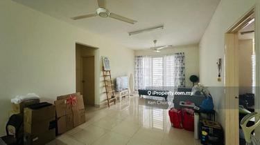 Well kept and move in condition 4 room unit  1