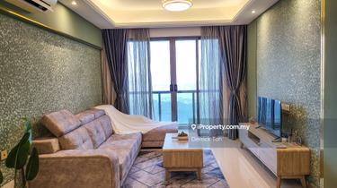 5 min walk to C.I.Q /Grocery / Mall beneath / Facilities/ 1 Car Park 1