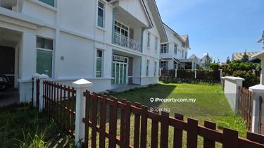 Tropika-Precinct Emma Crest 55x85 Semi-D  1