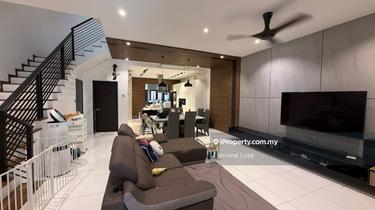 Sunway Spk 2.5 Sty , Fully Renovated , Move In Condition  1