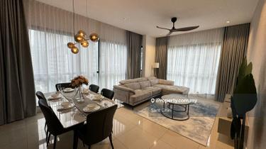 Corner unit with KLCC View 1