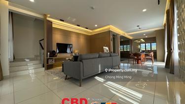 Buy new house with 4 car park 1