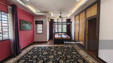 Renovated and Good Condition End Lot House with Greenery View 1