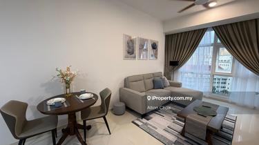 Brand New unit Met 1 Residence 1