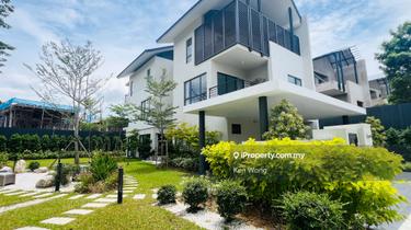 3 Storey Bungalow, Nice Landscape with Lake, Early Bird Package 1