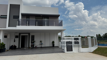 New Semi D Puchong Metro at Lakeside for Sale 1