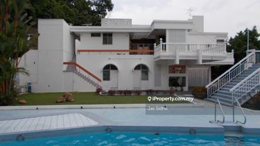 Multi Level Mansion in prestige location with panoramic views & pools 1