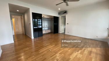 Spacious Big unit with Private Lift 1