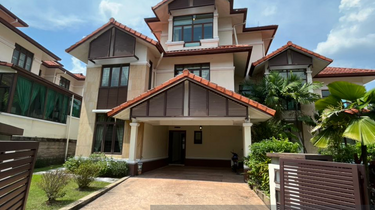 Gated guarded bungalow  1