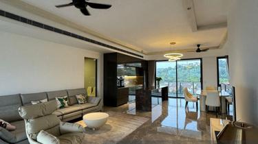 A Luxury Stay with Private Lift Lobby 1