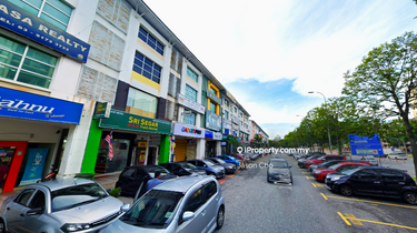Exclusive 3 Storey Shop Lot at Dataran Dwitasik for Sale! 1