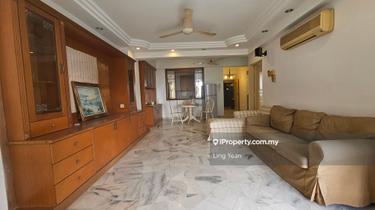 Renovated unit with wet and dry kitchen, built in wardrobe, nice view! 1