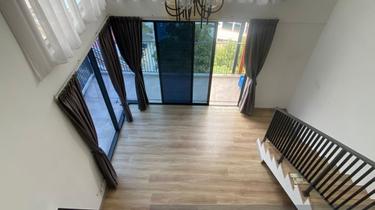 Emporis Soho @ Unit for rent @ Partially furnished 1