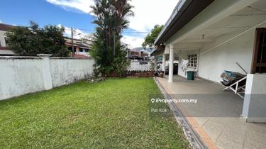 Corner Lot in Prime Location 1