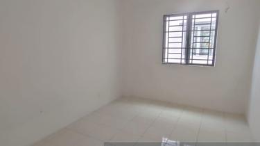 Green Suria Apartment KLCC corner unit view Sell Below Bank Value 1
