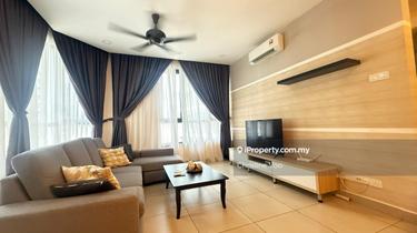 Spacious Unit, Private Lift,  Direct Mall & LRT Access 1