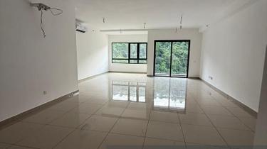 Corner Unit D'Erica residence Damansara Perdana  1