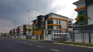 Corner Unit, 3 Storey Semi-Factory - Perdana Industrial Park 1