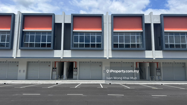 Bandar puncak alam  1