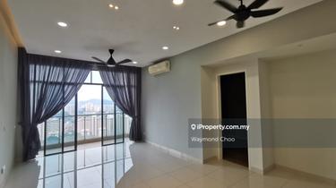 Partial furnish 3 bedrooms with balcony @ The Park Sky 1