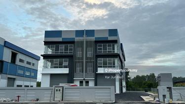 Cheap Nice Big 3 Storey Factory at Seri Kembangan 1