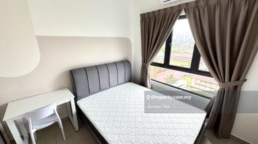 Master Bedroom w/ Private Bathroom, 1st Mar Move In! 1 Min Walk to MRT 1
