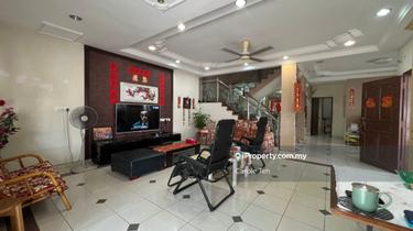Semi-D house for Sale 1
