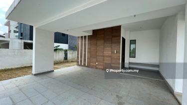 Semi-D house for Sale 1