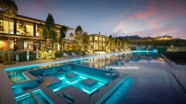 Super Cheap Lake View  4 Bedrooms Condo @ Emerald Hill,  Cheras 1