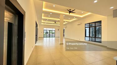 Cheap Nice Renovated 3 Stry Brand New Bungalow At Taman Equine 1