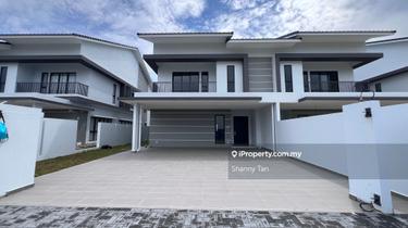 Free Solar Panle, 13 Feet High Ceiling, Free Legal Fee 1