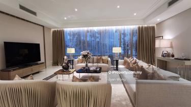 All sizes available! Contact me anytime to book a viewing today! 1