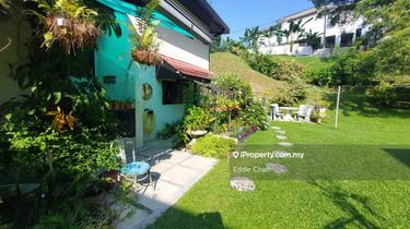 2-Storey Semi-D (End Lot) with Huge Extra Land, Well-Maintained House 1