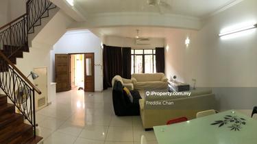 2.5 Storey Endlot With Fully Furnished For Rent 1
