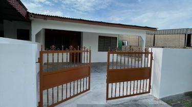 Rumah mampu milik  1