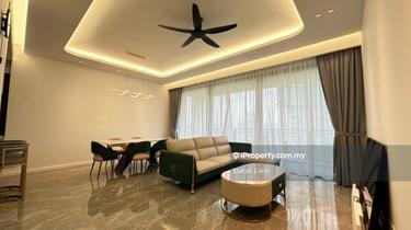 A Luxury Stay by the Lake 1