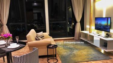 Full Furnished Expressions Professional Suite KL @ Tun Razak For Sale 1
