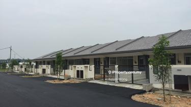 Jalan Balam new 1sty house,nice lacation near to Tropicana city  1