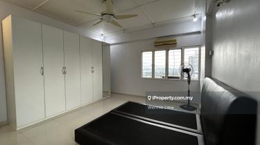 Menara Sri Damansara - Corner Lot For Sale  1