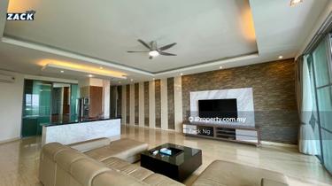 Exquisite Corner Unit with Unmatched Golf Course Views 1