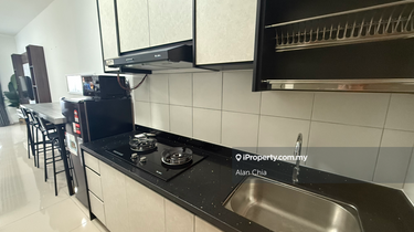 Brand new d vine 2 bedroom actual unit with fully furnish 1