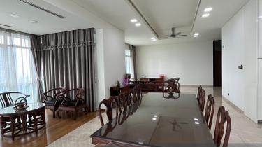 Cheap Fully Furnished Unit with Unblocked View for Rent 1