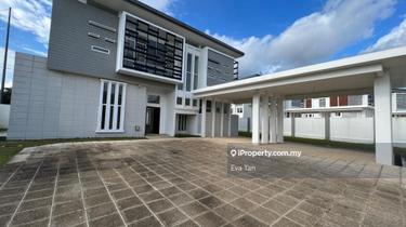 The biggest land size unit bungalow house at Bougain Villa 1