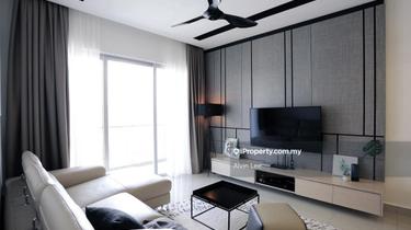 Walkable to LRT & Pavilion2 / Recreation Park View / Free Furnished 1